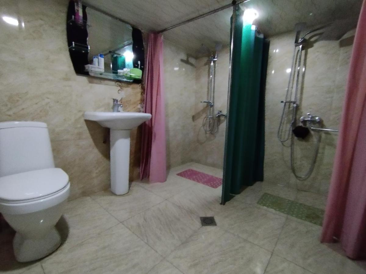 Wooden_Room_Hostel Γιερεβάν Εξωτερικό φωτογραφία