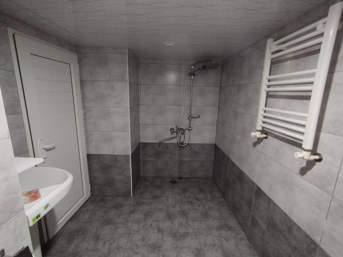 Wooden_Room_Hostel Γιερεβάν Εξωτερικό φωτογραφία